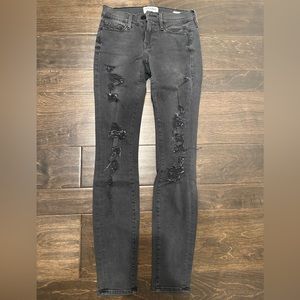 FRAME Ripped Skinny Jeans